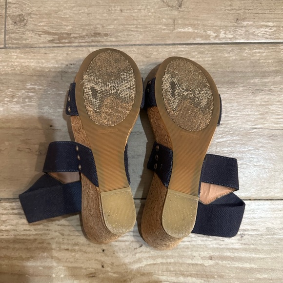 Lucky Brand Wedge Sandals - Picture 5 of 5